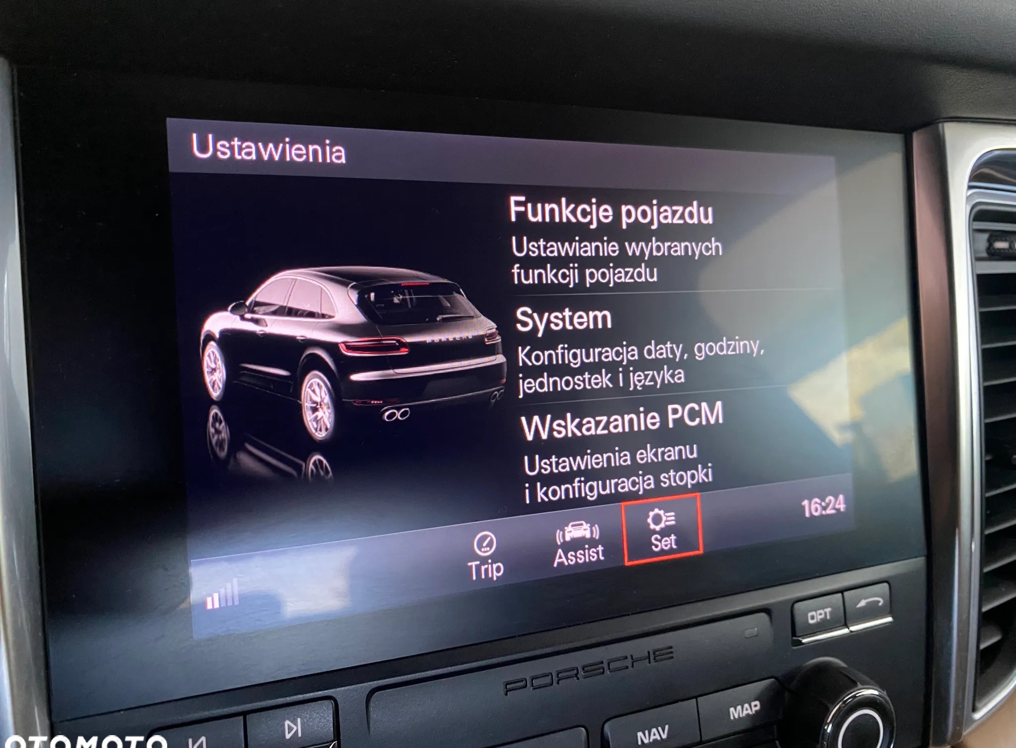 Porsche Macan cena 169000 przebieg: 103000, rok produkcji 2018 z Białystok małe 497